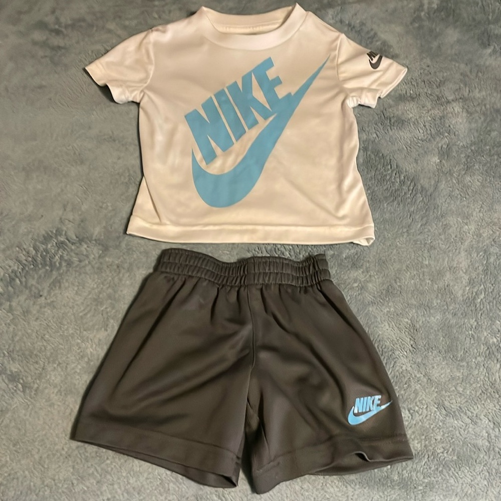 2t Nike outfit